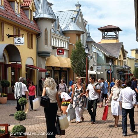 frankfurt factory outlet.